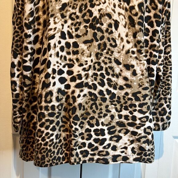 Tribal Animal Print Twisted Front Long Sleeve Oversized Sweater Size Small - Picture 8 of 10